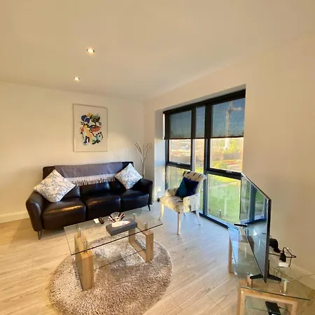 Coastal Gem 10 Mins From Dublin Airport Donabate