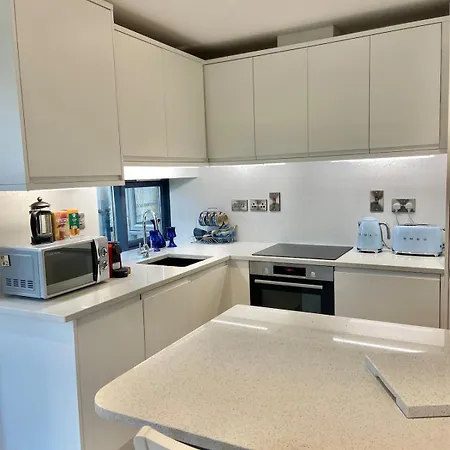 Coastal Gem 10 Mins From Dublin Airport Апартаменты