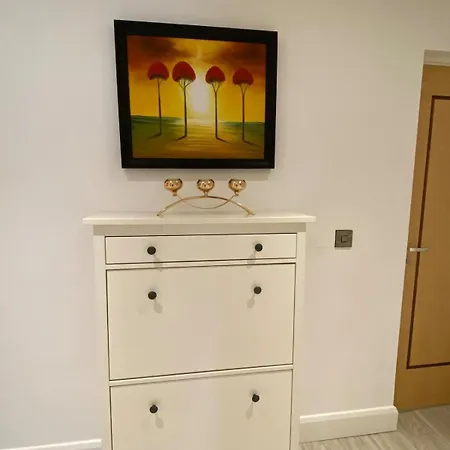 Coastal Gem 10 Mins From Dublin Airport *