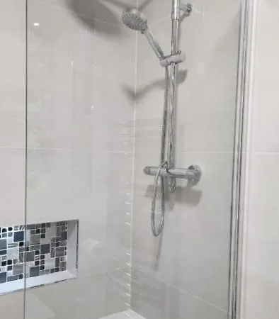 Coastal Gem 10 Mins From Dublin Airport Апартаменты *