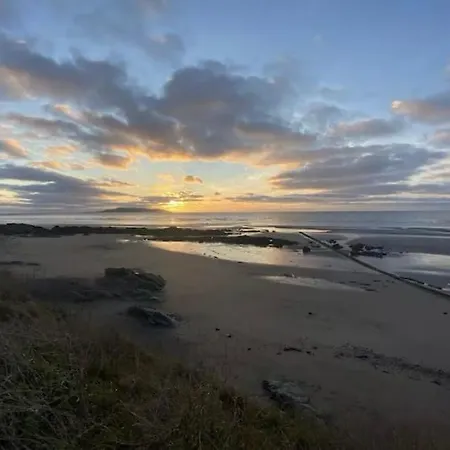 Coastal Gem 10 Mins From Dublin Airport * Donabate