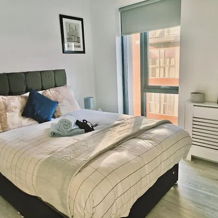 Coastal Gem 10 Mins From Dublin Airport