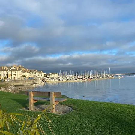 Apartment Coastal Gem 10 Mins From Dublin Airport