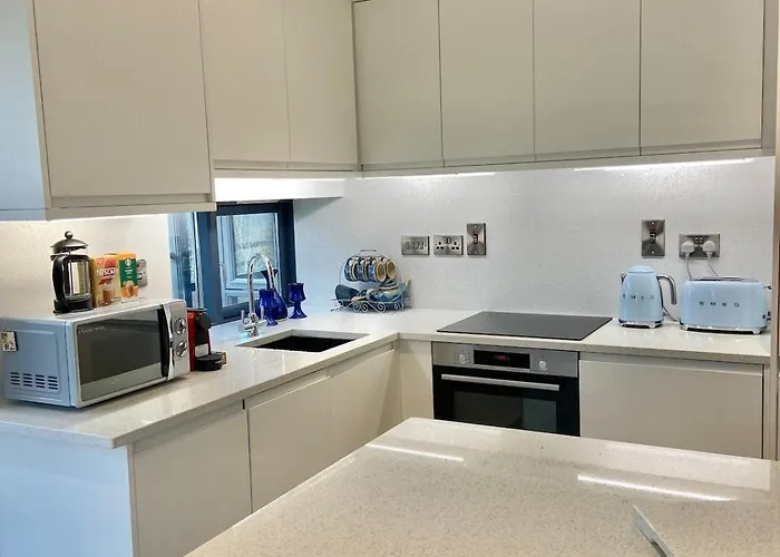 Coastal Gem 10 Mins From Dublin Airport Appartamento