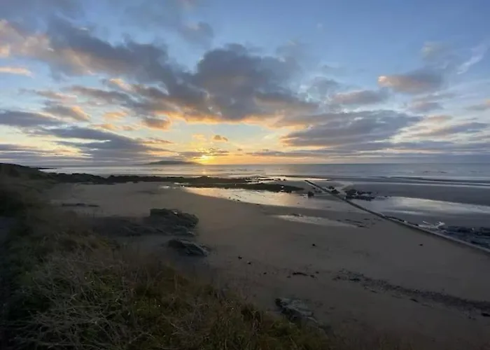 Coastal Gem 10 Mins From Dublin Airport * Donabate
