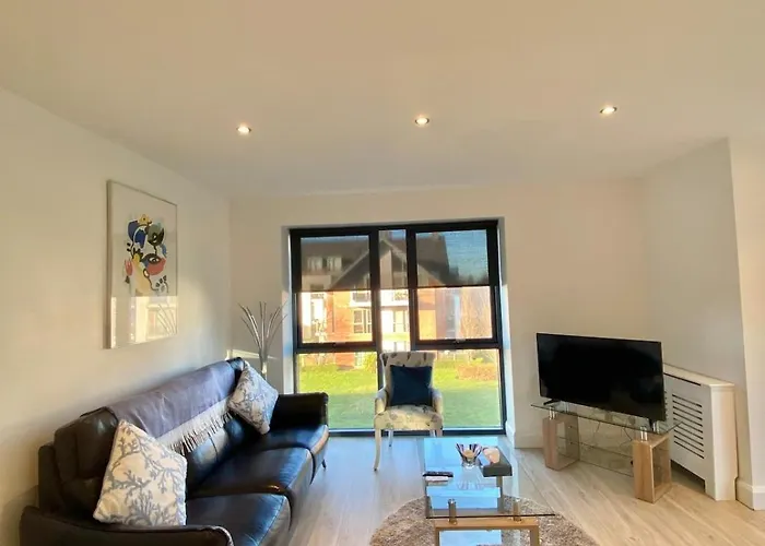 Coastal Gem 10 Mins From Dublin Airport Lejlighed