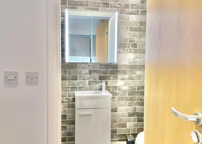 Coastal Gem 10 Mins From Dublin Airport