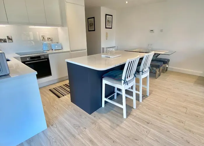 Coastal Gem 10 Mins From Dublin Airport Appartamento