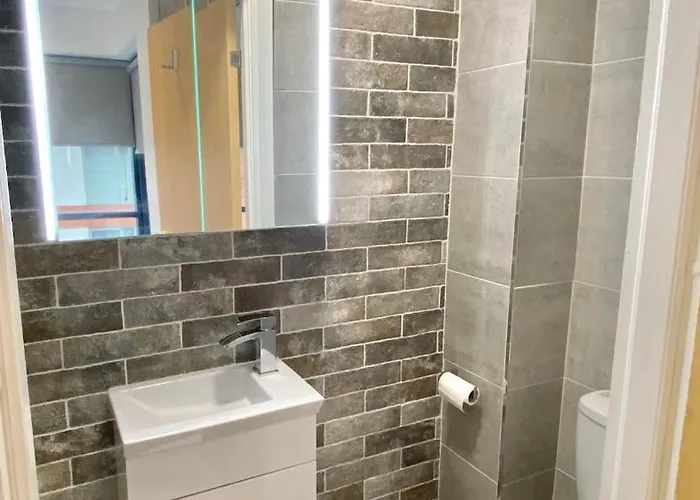 Coastal Gem 10 Mins From Dublin Airport Appartamento *