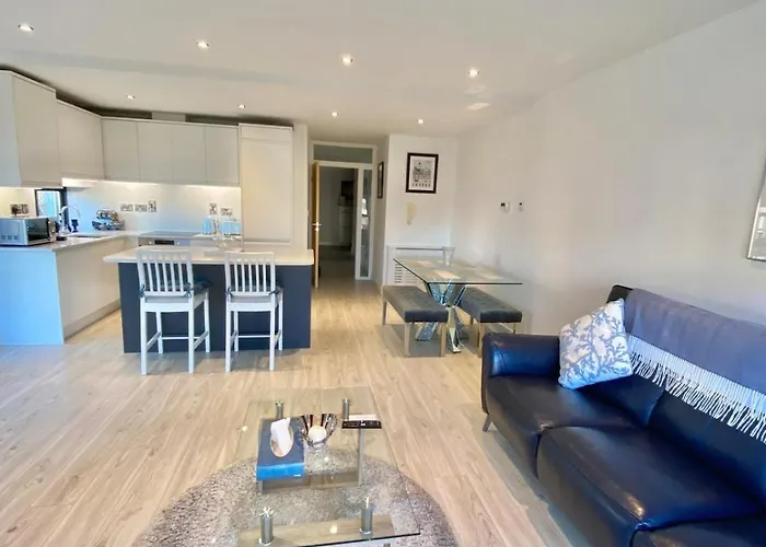 Coastal Gem 10 Mins From Dublin Airport Donabate
