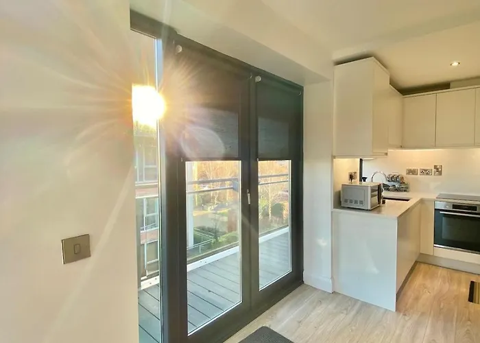 Coastal Gem 10 Mins From Dublin Airport Appartamento *