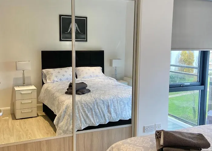 Lejlighed Coastal Gem 10 Mins From Dublin Airport *