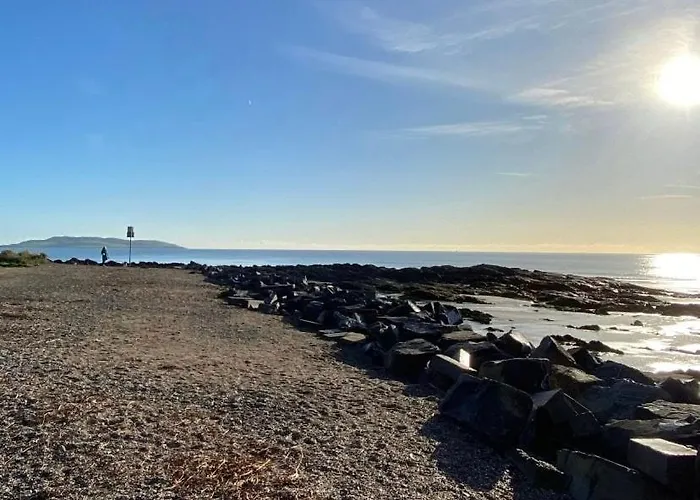 Lejlighed Coastal Gem 10 Mins From Dublin Airport *